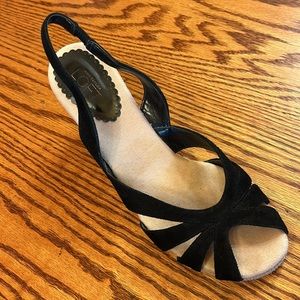 Ann Taylor LOFT Black Leather Strappy Wedge Heels Sandals